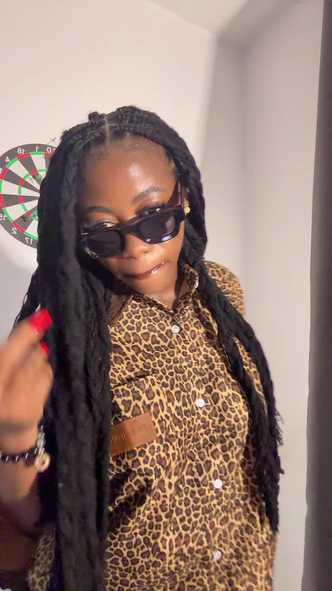 @GEE QUEEN