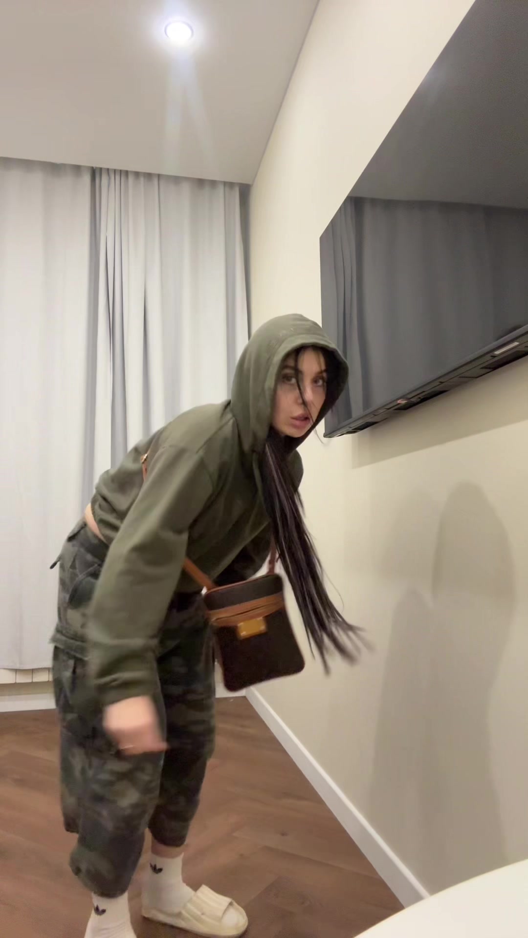 @ALENA DAST