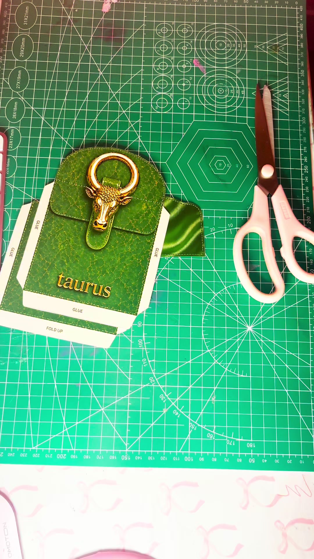 @Mika Dore Inspires| AI&CRAFTS