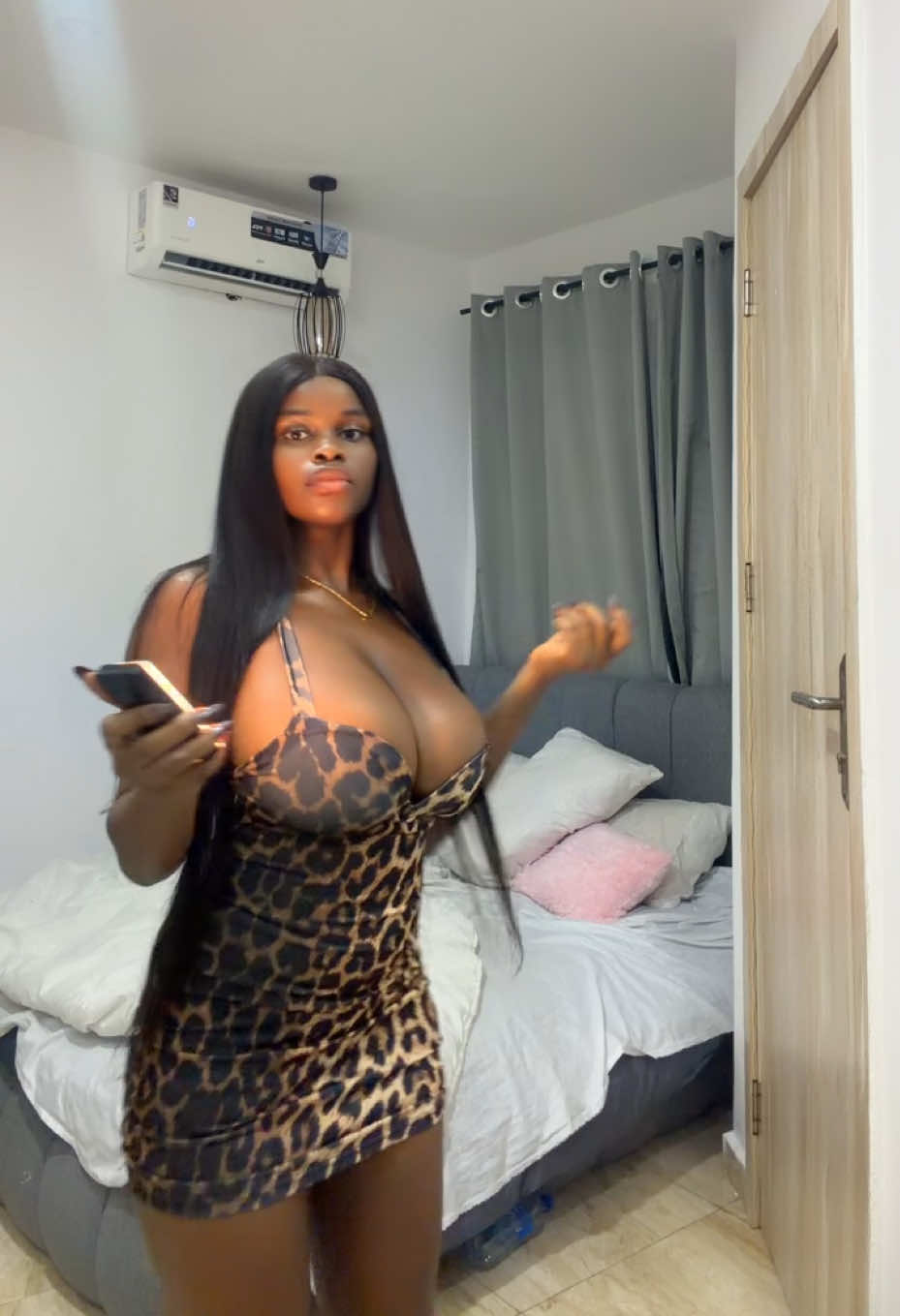 @Amara🦋💕