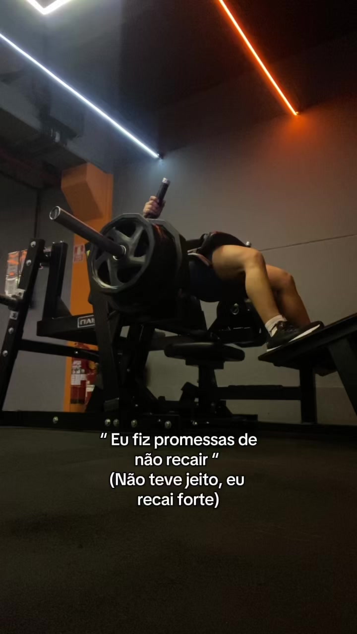 @hellen.cristinaaa
