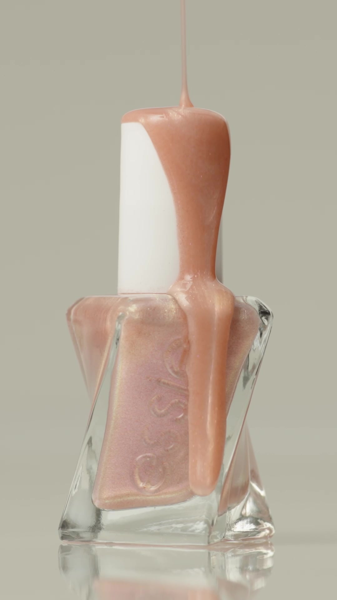 @essie