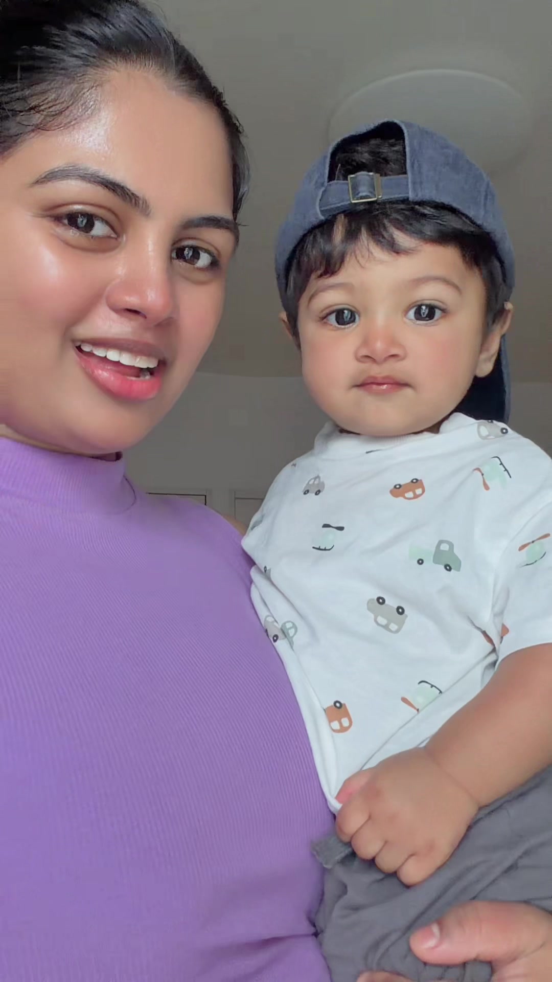 @Divya ᥫ᭡✨