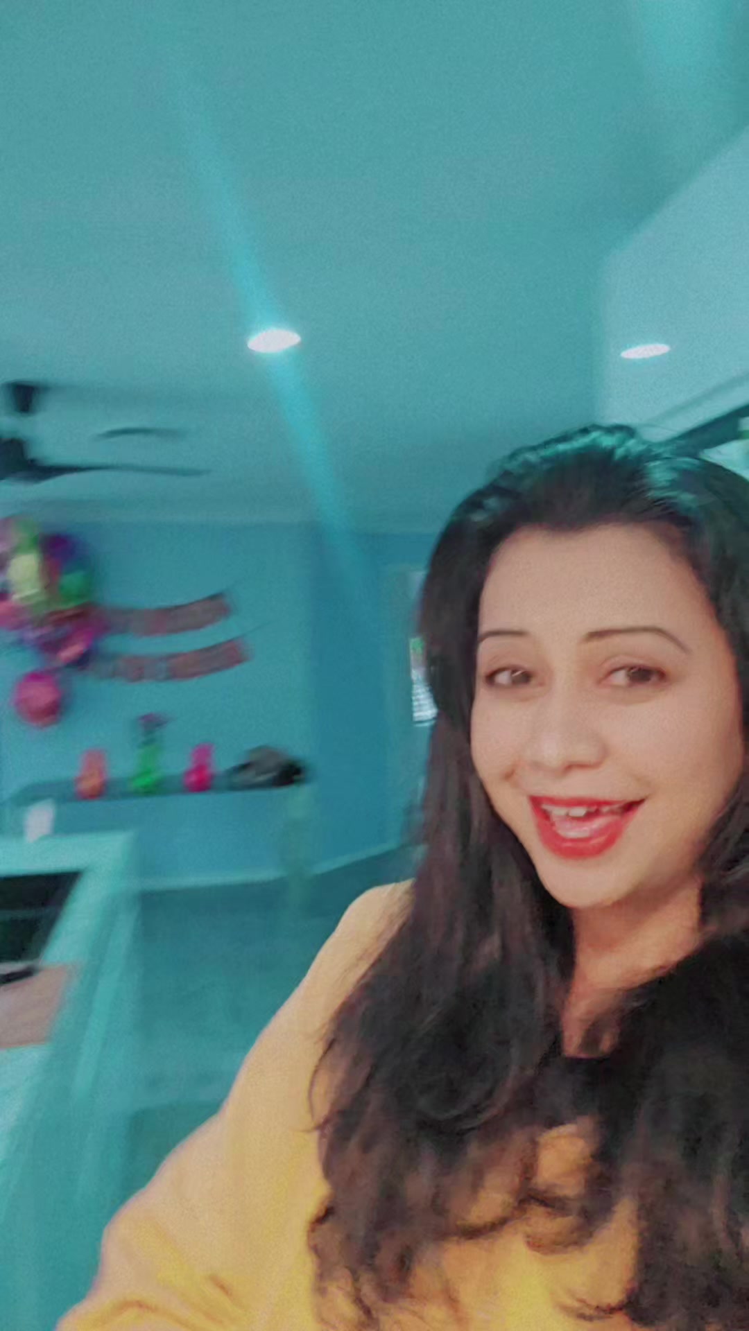 @bollywood mumma