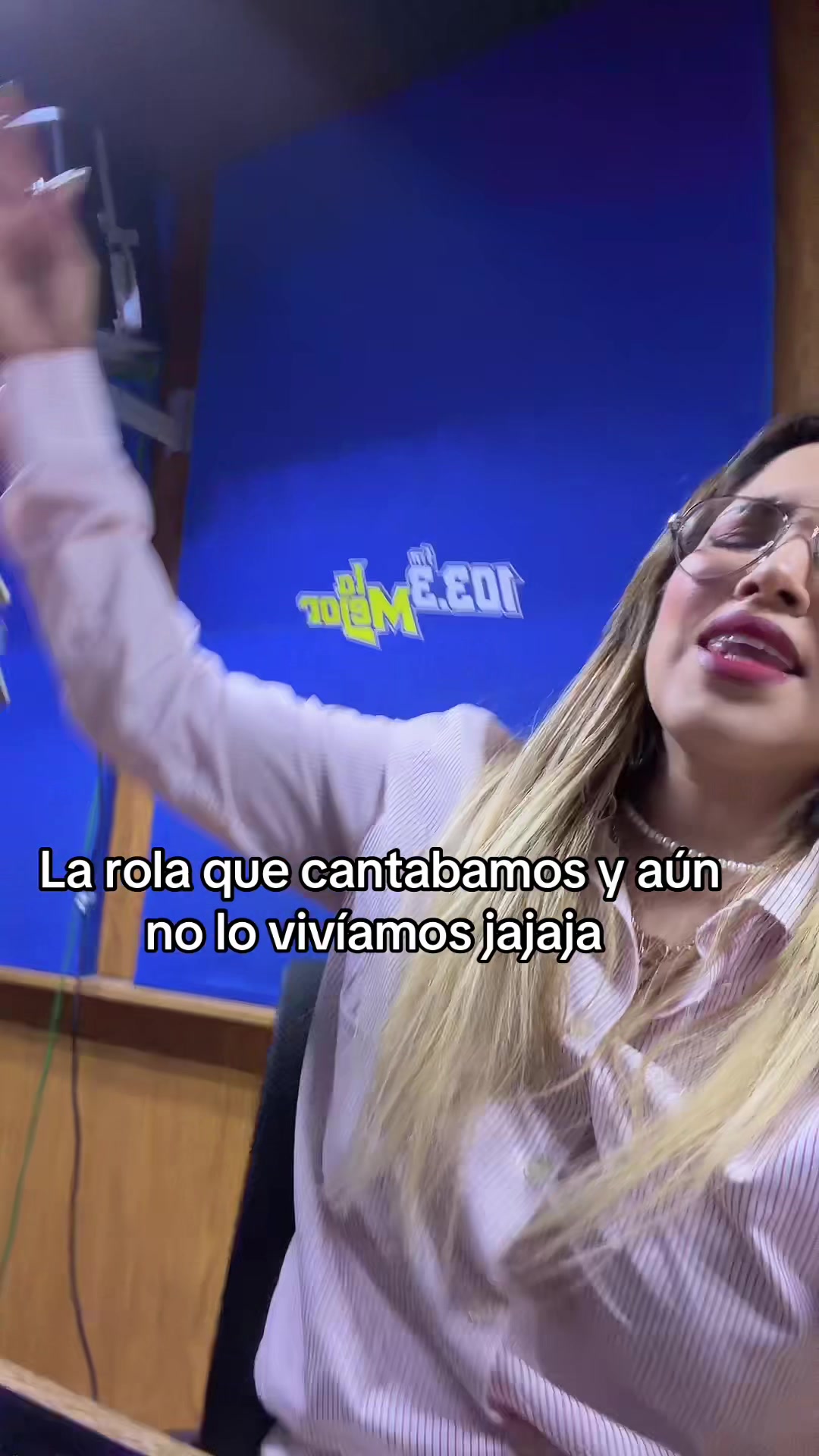 @alejandrasuarez_radio