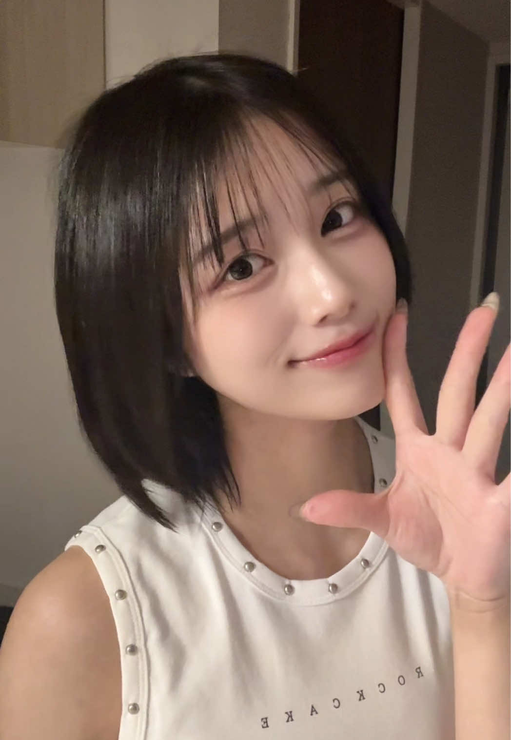 @安達玲奈