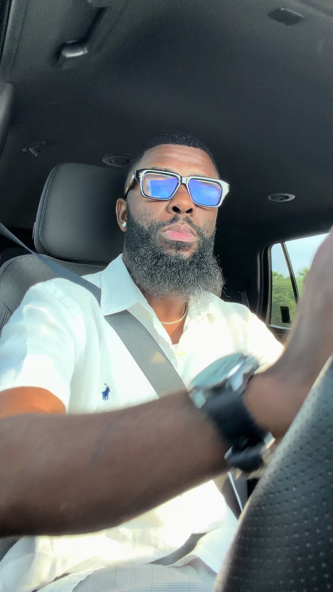 @M.Junior904