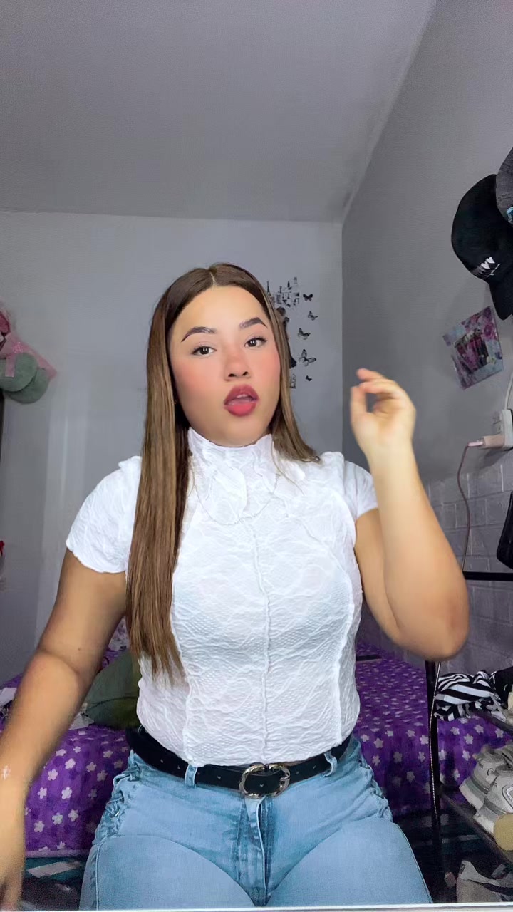 @🧚🏼🤎