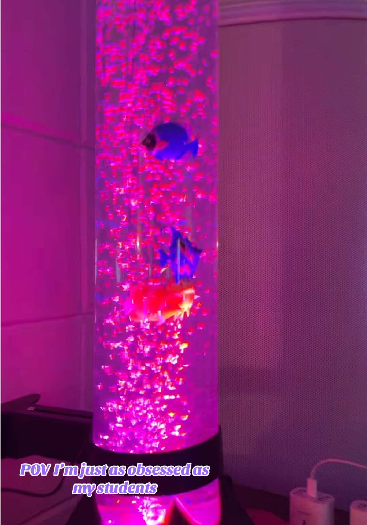 @Miss M🌈🦄