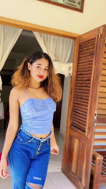 @Sidonie07🇲🇬🇭🇷