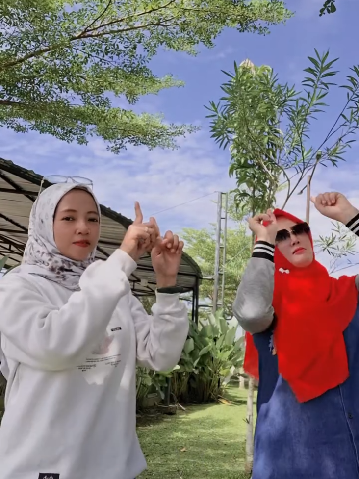 @DEWI RATMI_MENTOR BISNIS