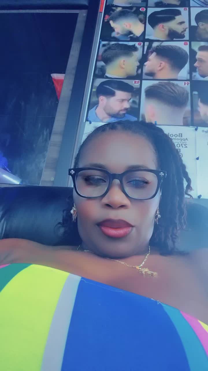 @mother of 8/ queen Nikki