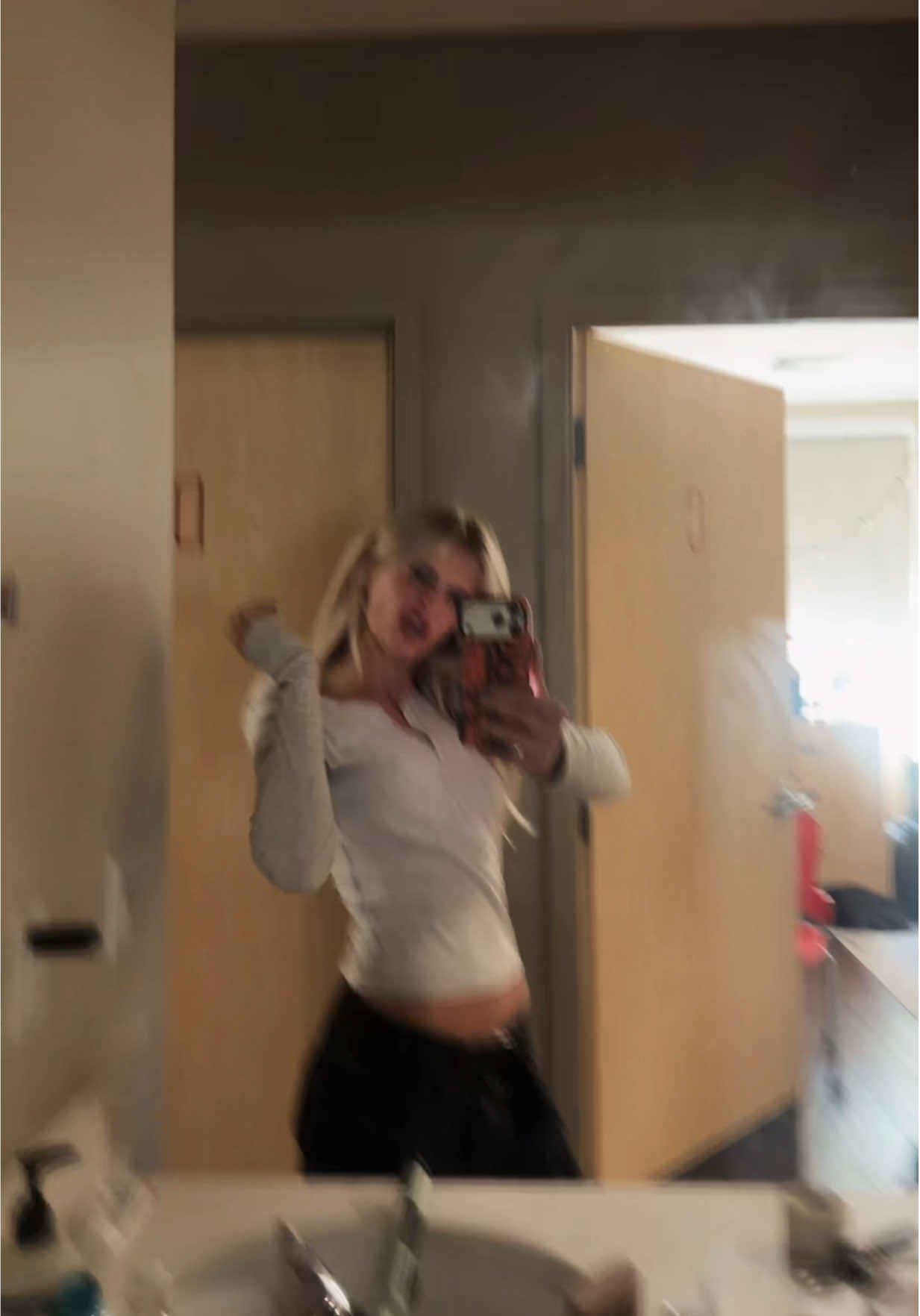 @Hotline.Blinggg