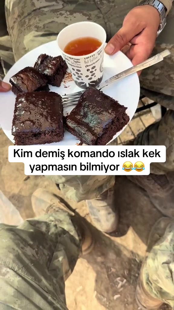 @Komando