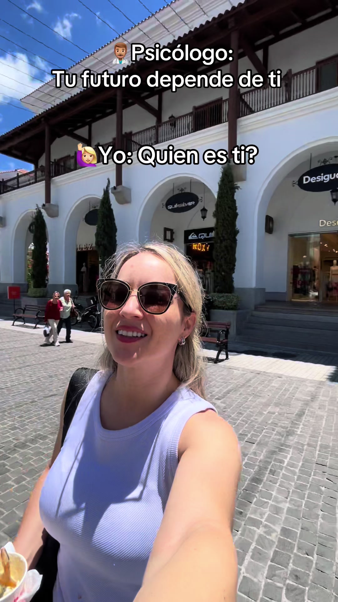 @Anna Gabriella
