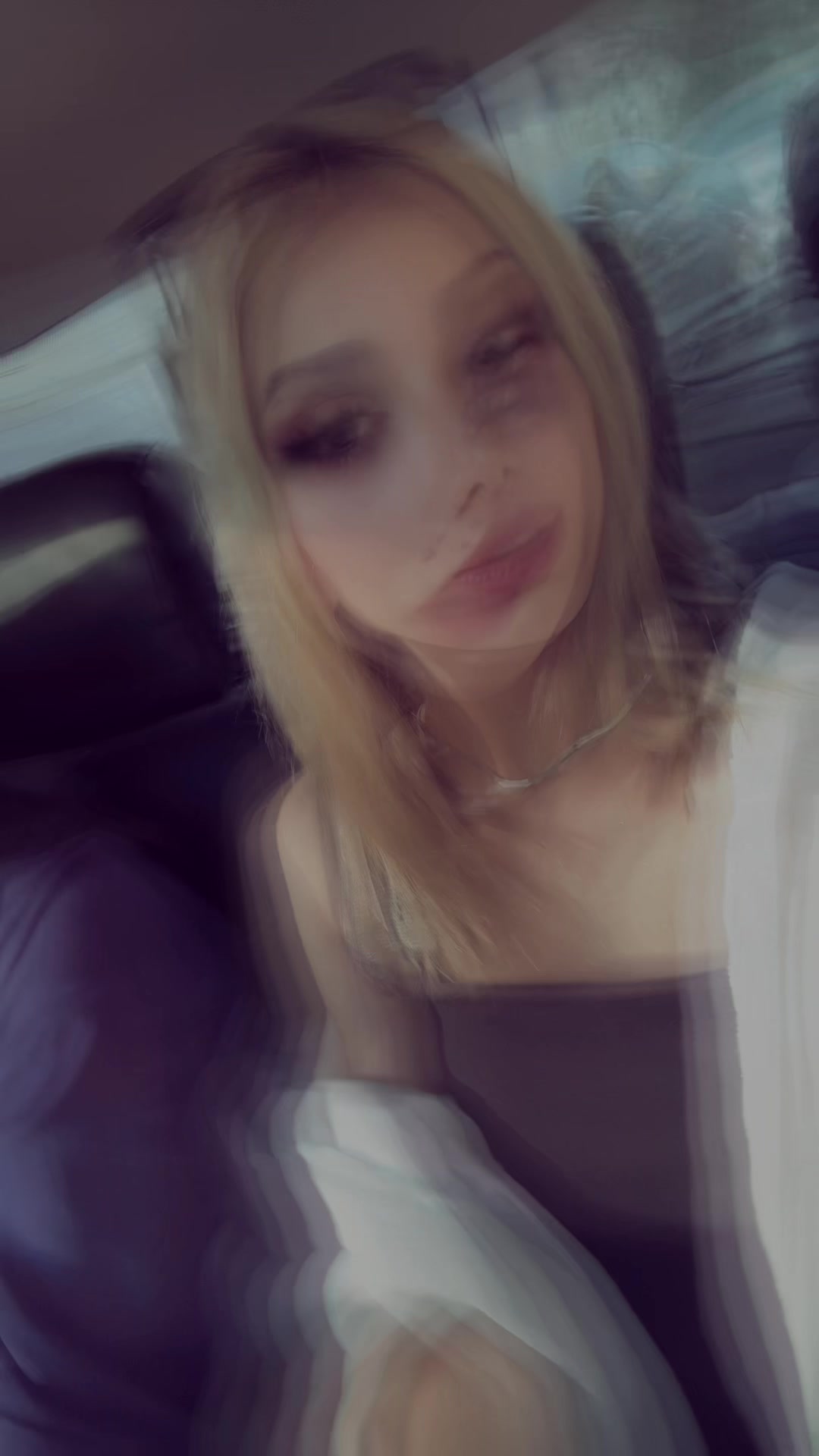 @hell._.ix