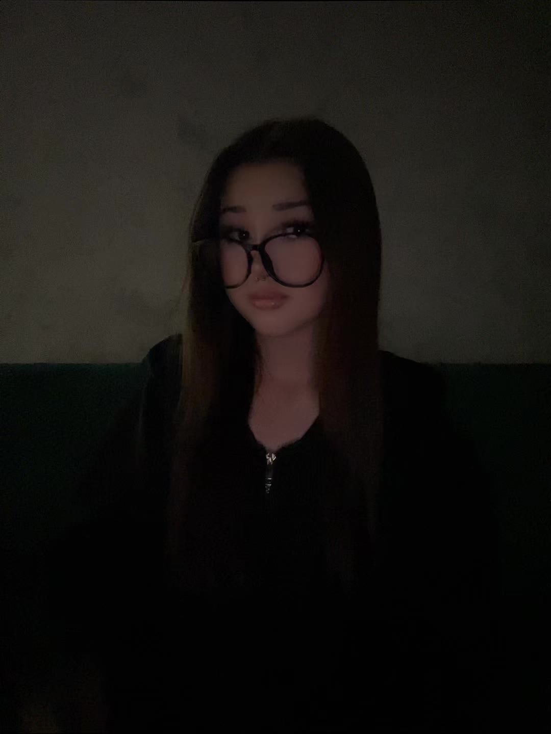 @дефолтный Лунтик🖤