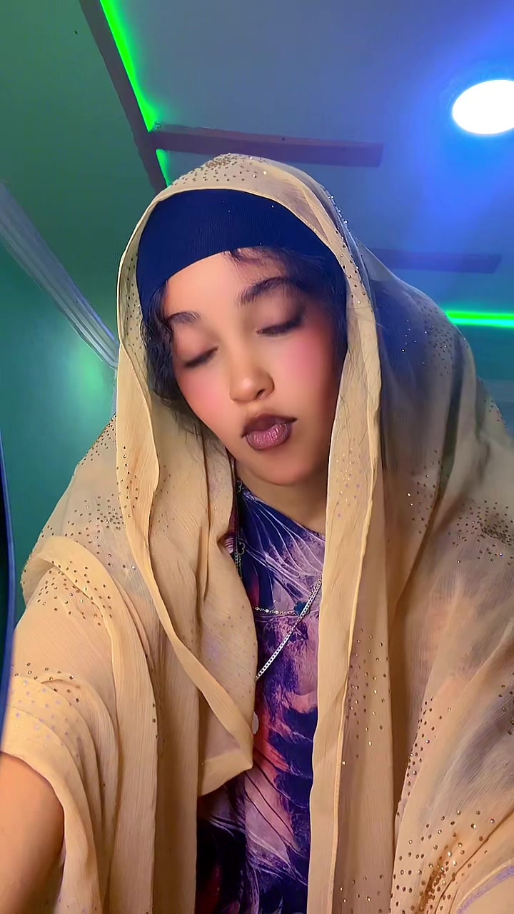@๐๐๐๐ซ๐ข๐ง๐ ๐ญ๐ฒ๐ฅ