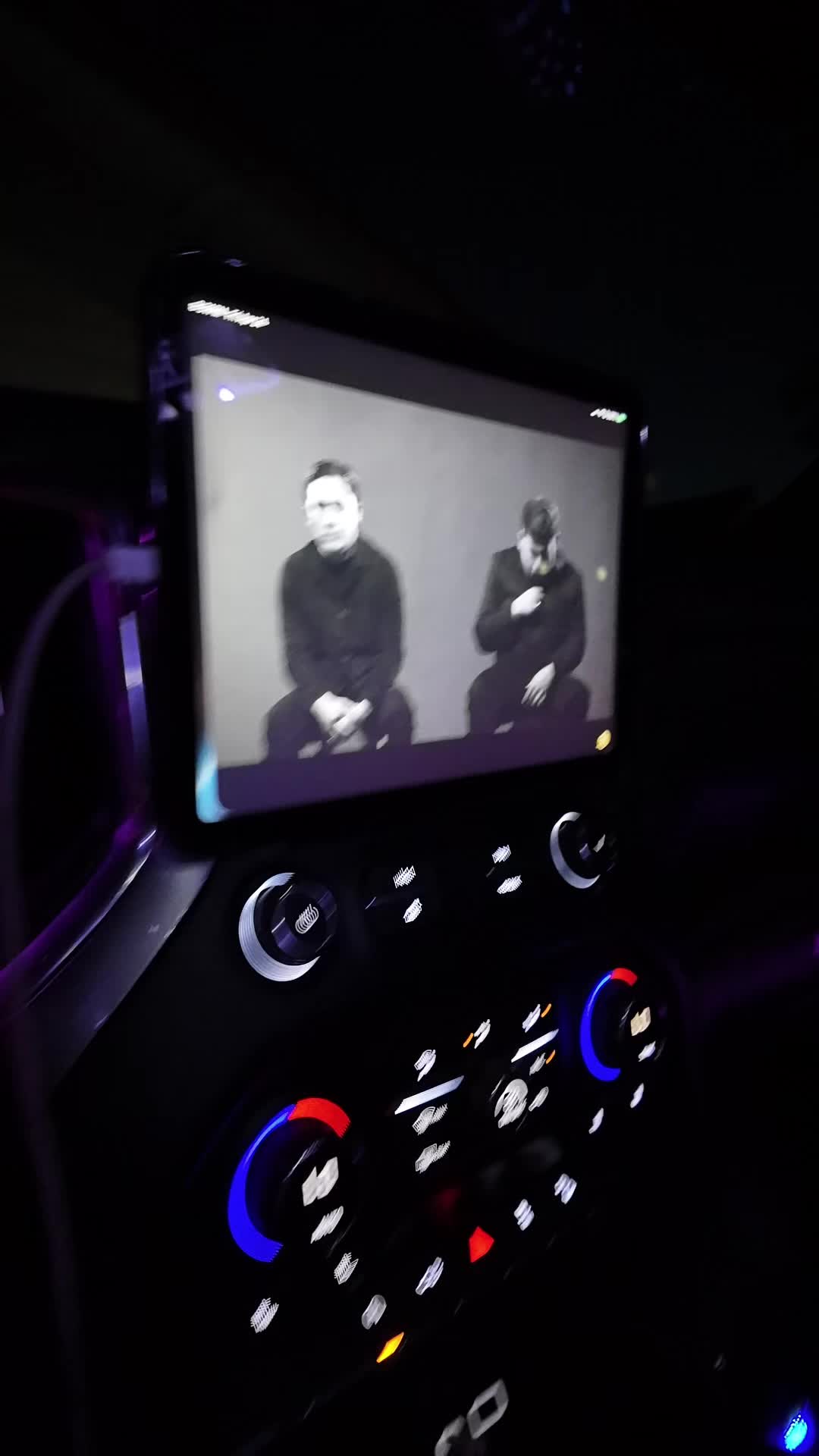 @alexxx ひ