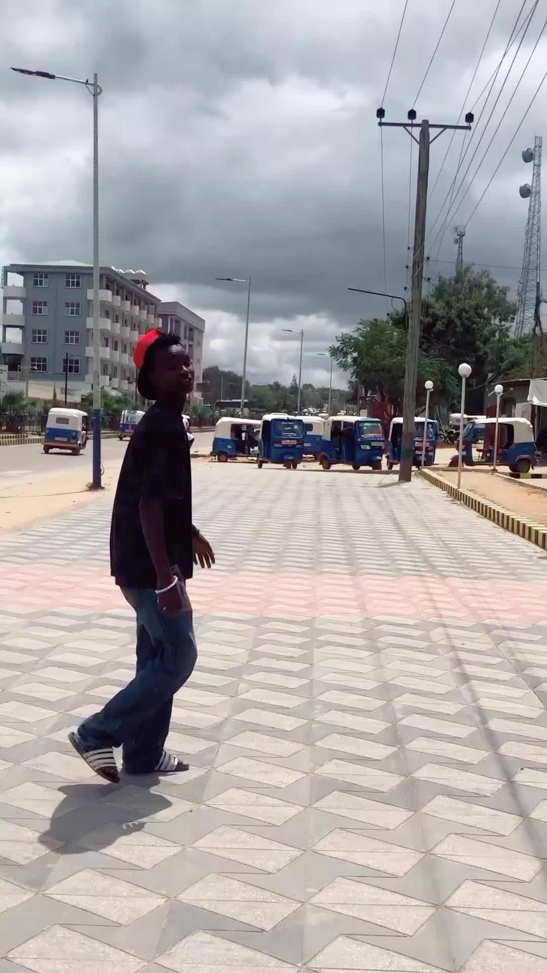 @qurii ijolee moyale lij 🇨🇦