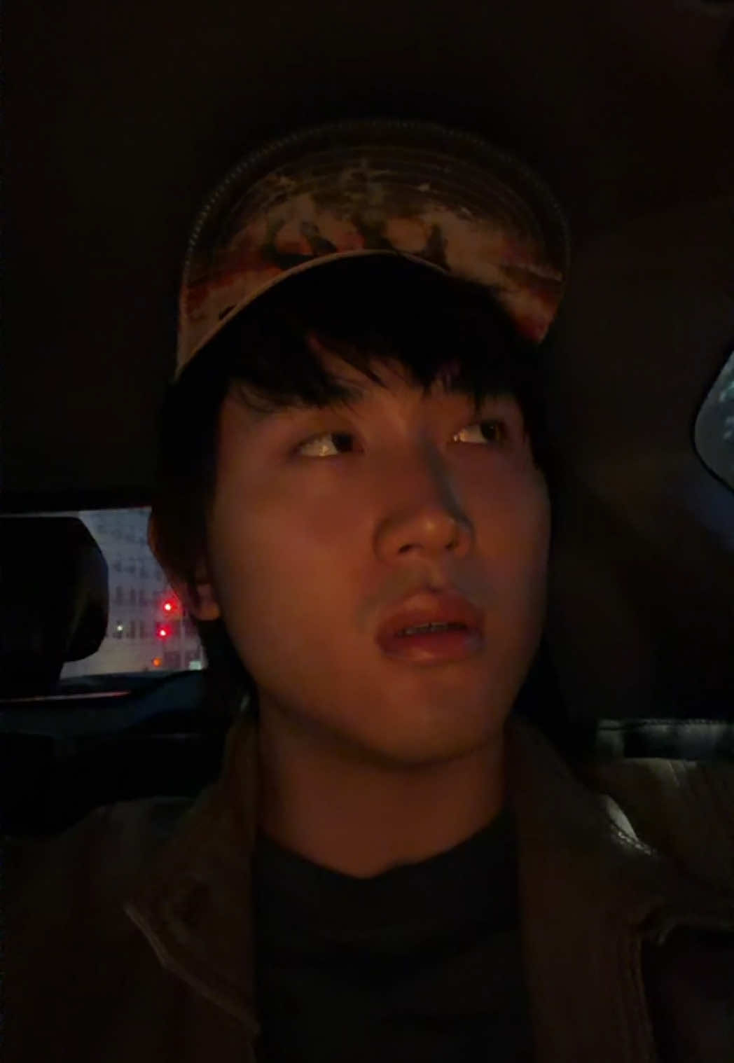 @Charles Hsu Spam Account