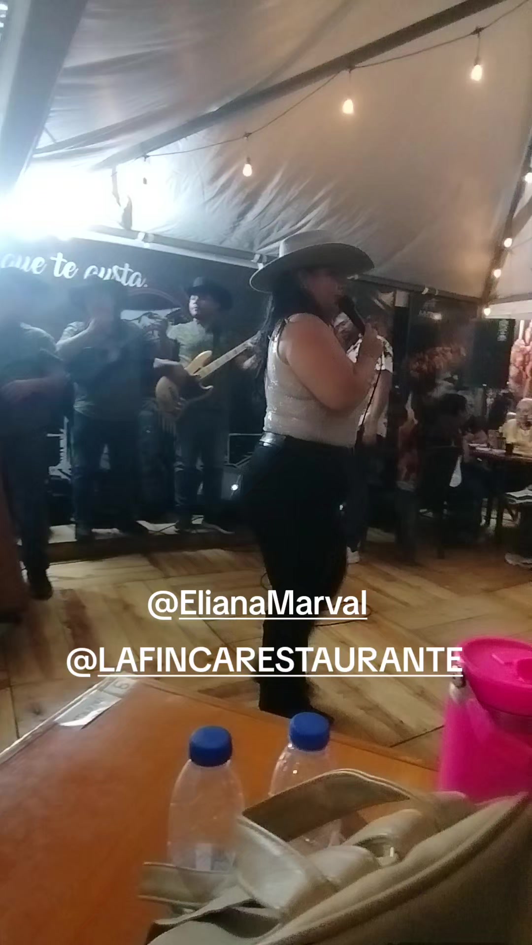 @Eliana Marval