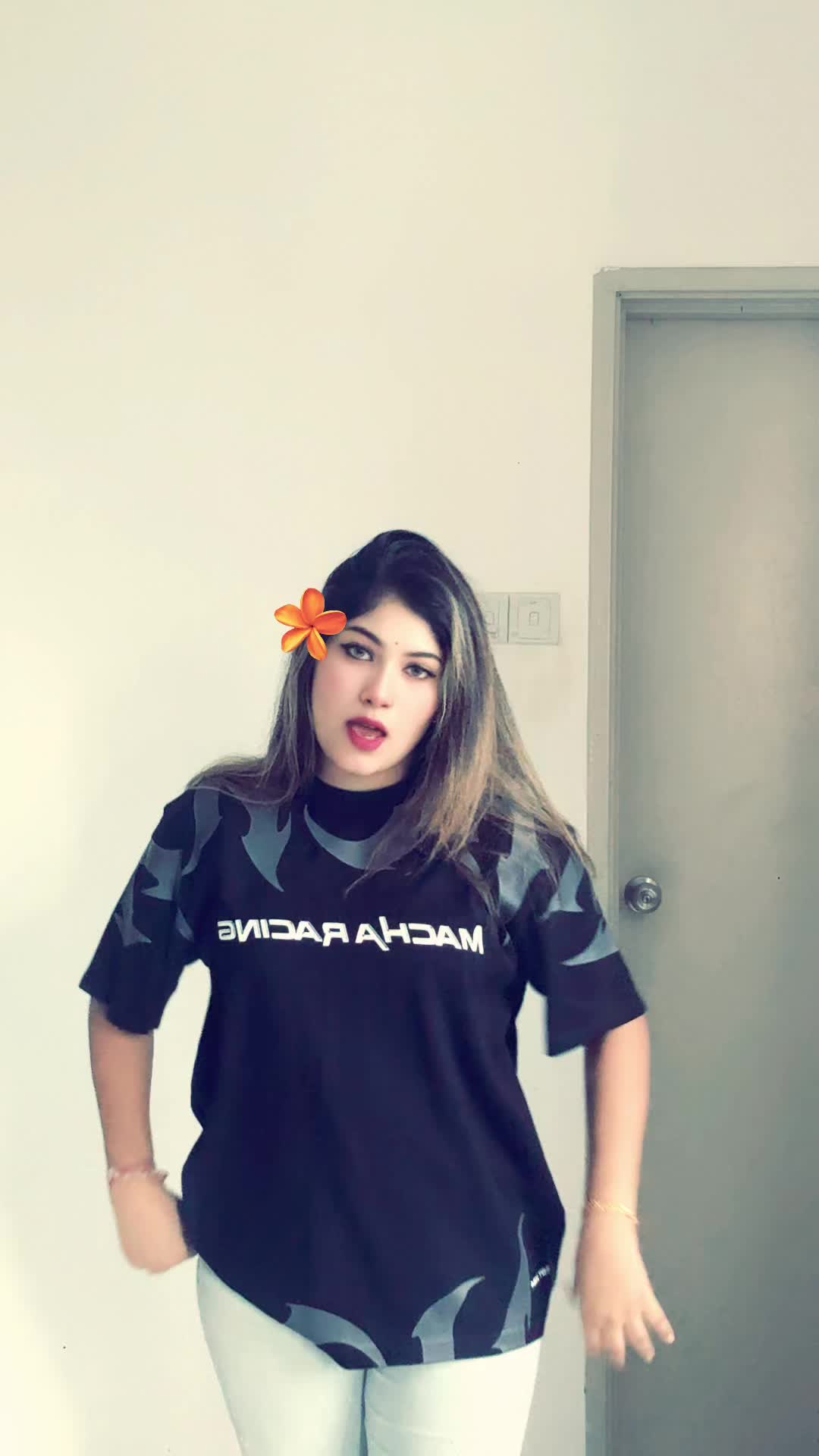 @𝔂𝓸𝓾𝓿𝓪 