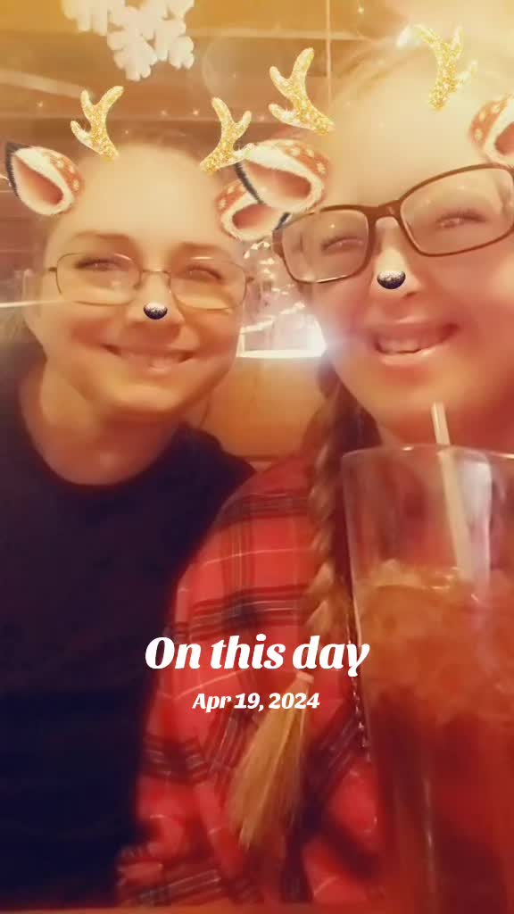 @Mel۵👻🔥🎂💙