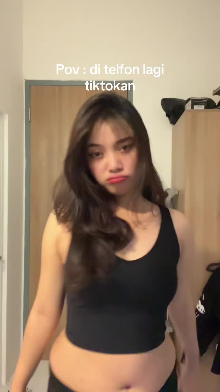 @urluvrawr