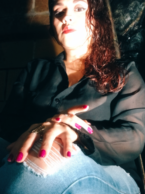 @crysslunacastro MANOAMIGA