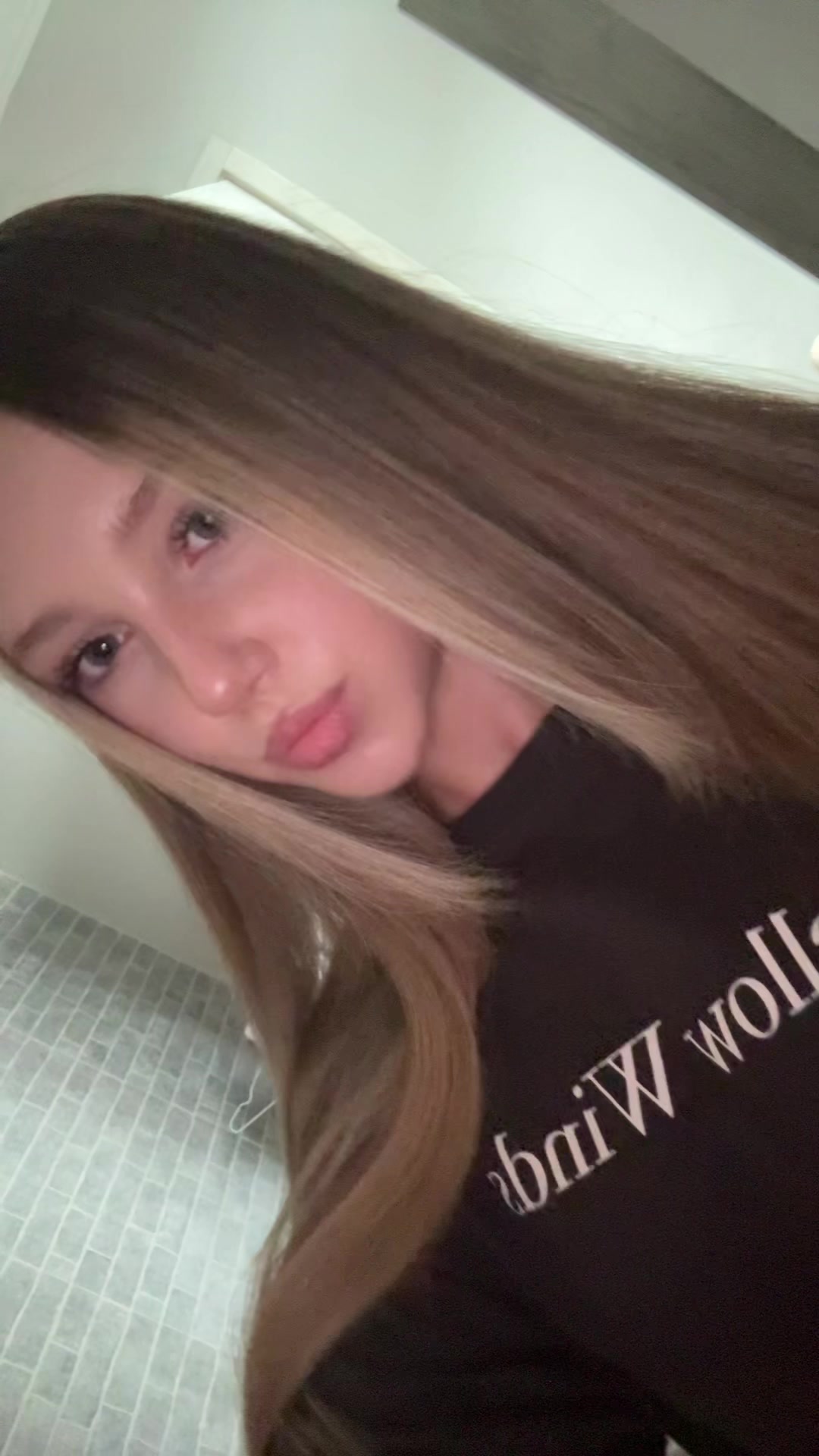@вишенка🤙🏻