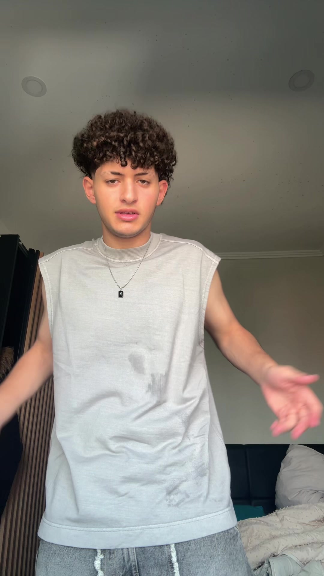 @Yassinjohnson17