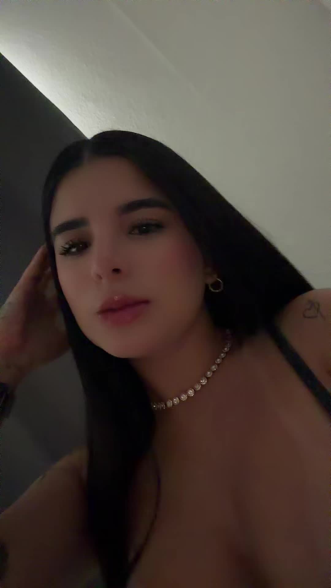 @Cami🦋