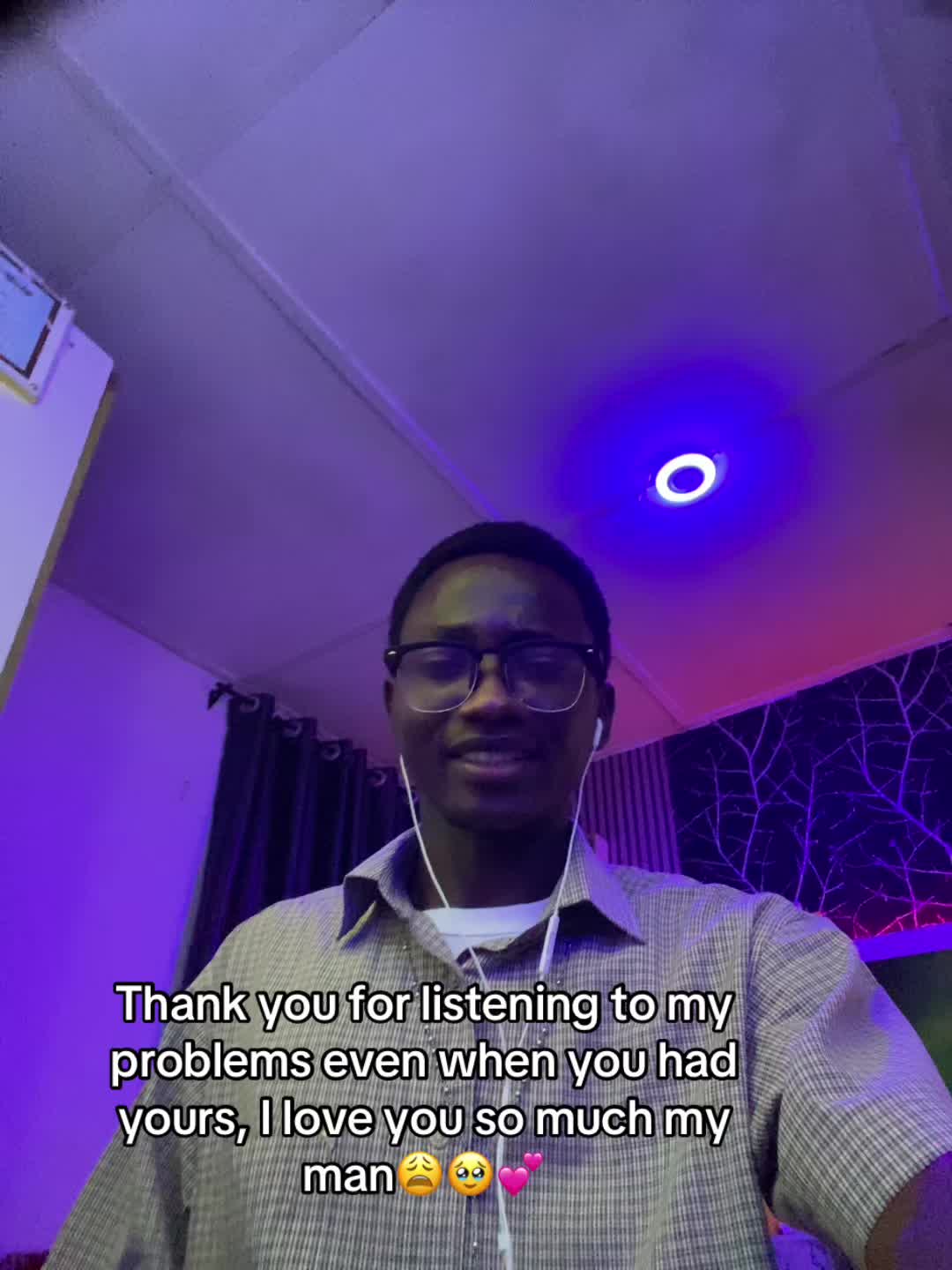 @HASSAN💫🖤