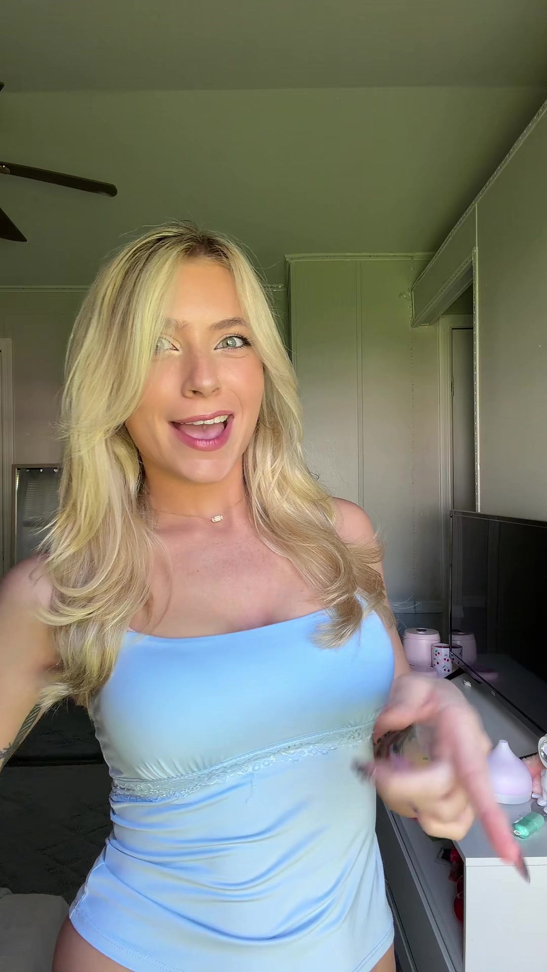 @KallieLynnn