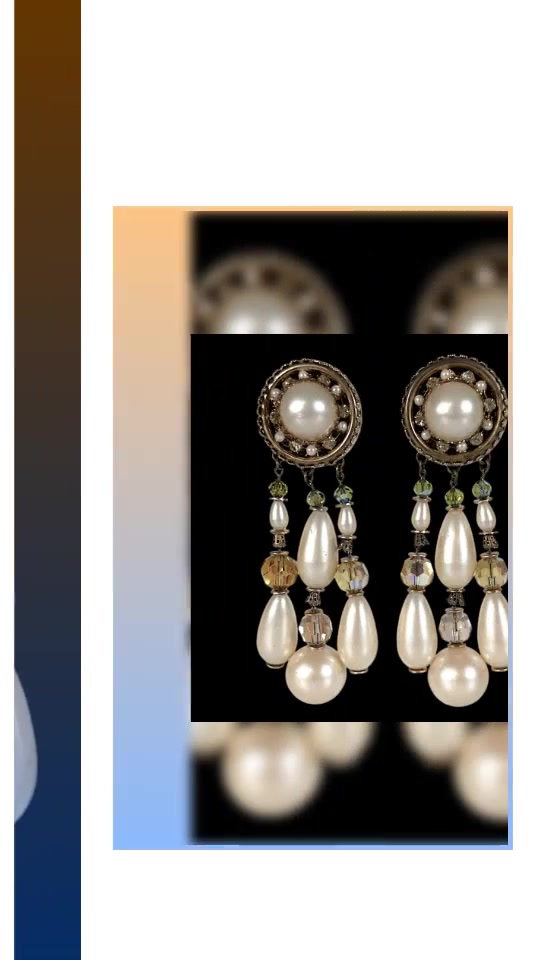 @RhinestoneDivas on Etsy