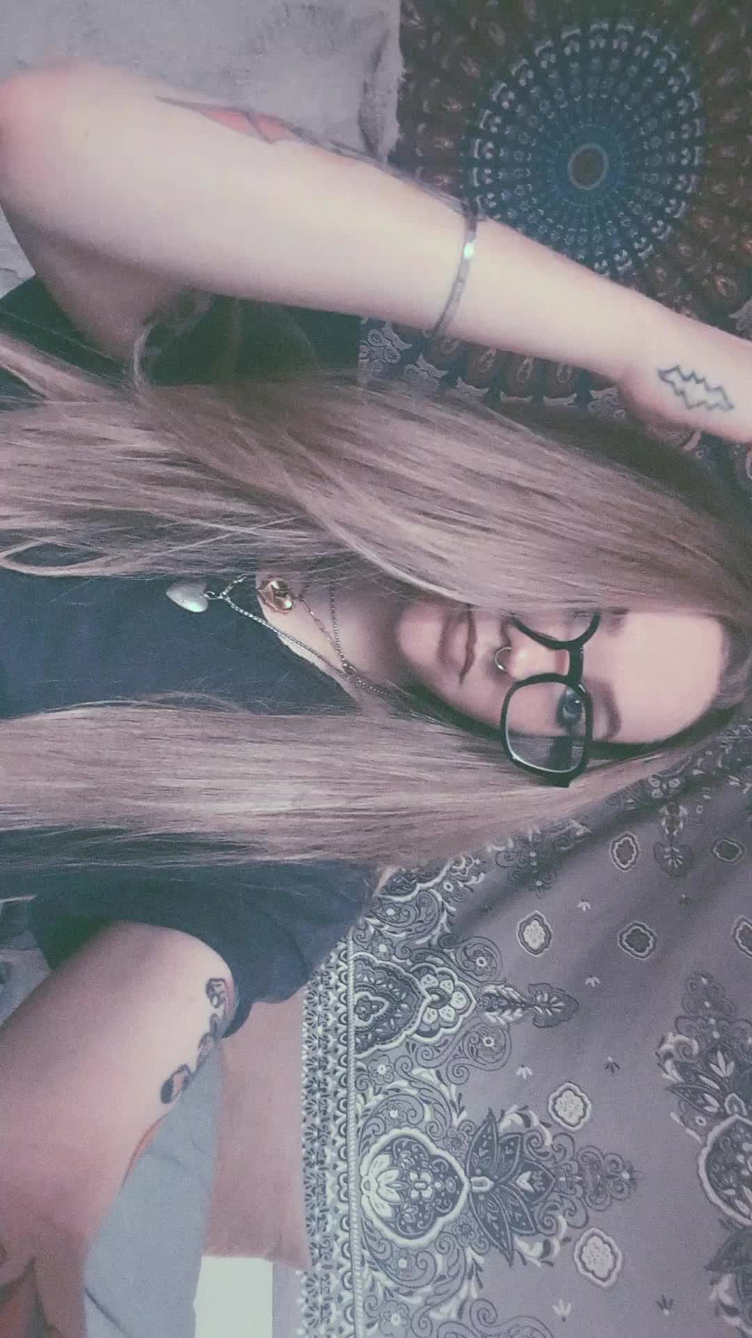 @🕸️🦇julz🦇🕸️