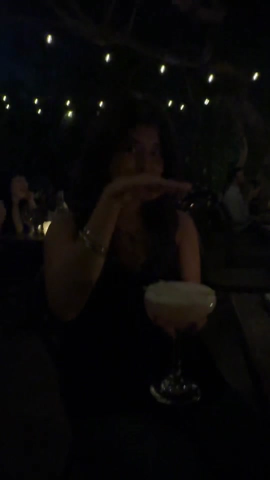 @Paola