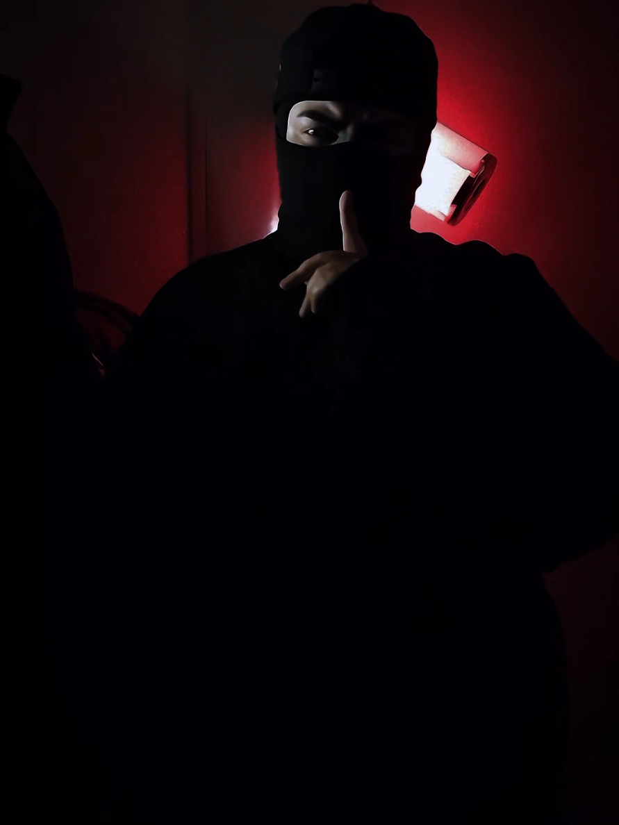 @𝐯𝐲𝐳𝐞