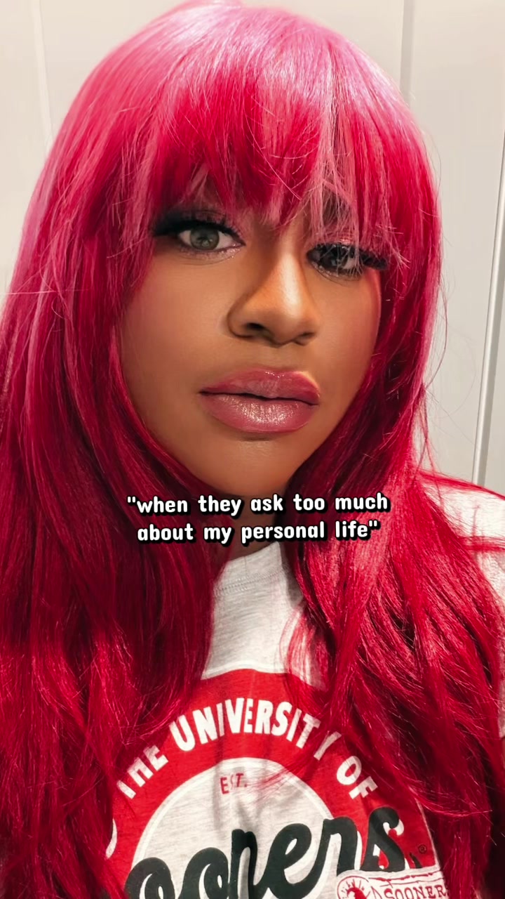 @Ester Dean