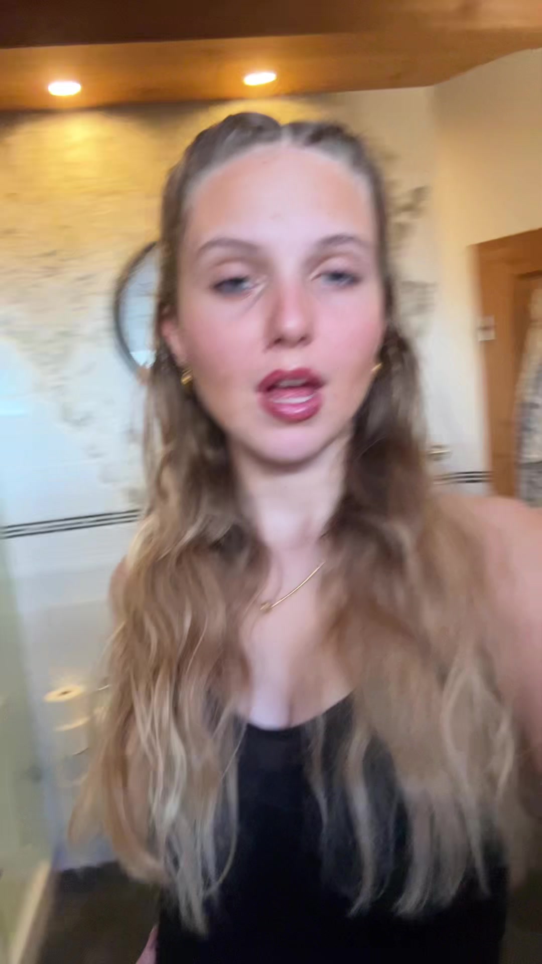 @Sarah🦋