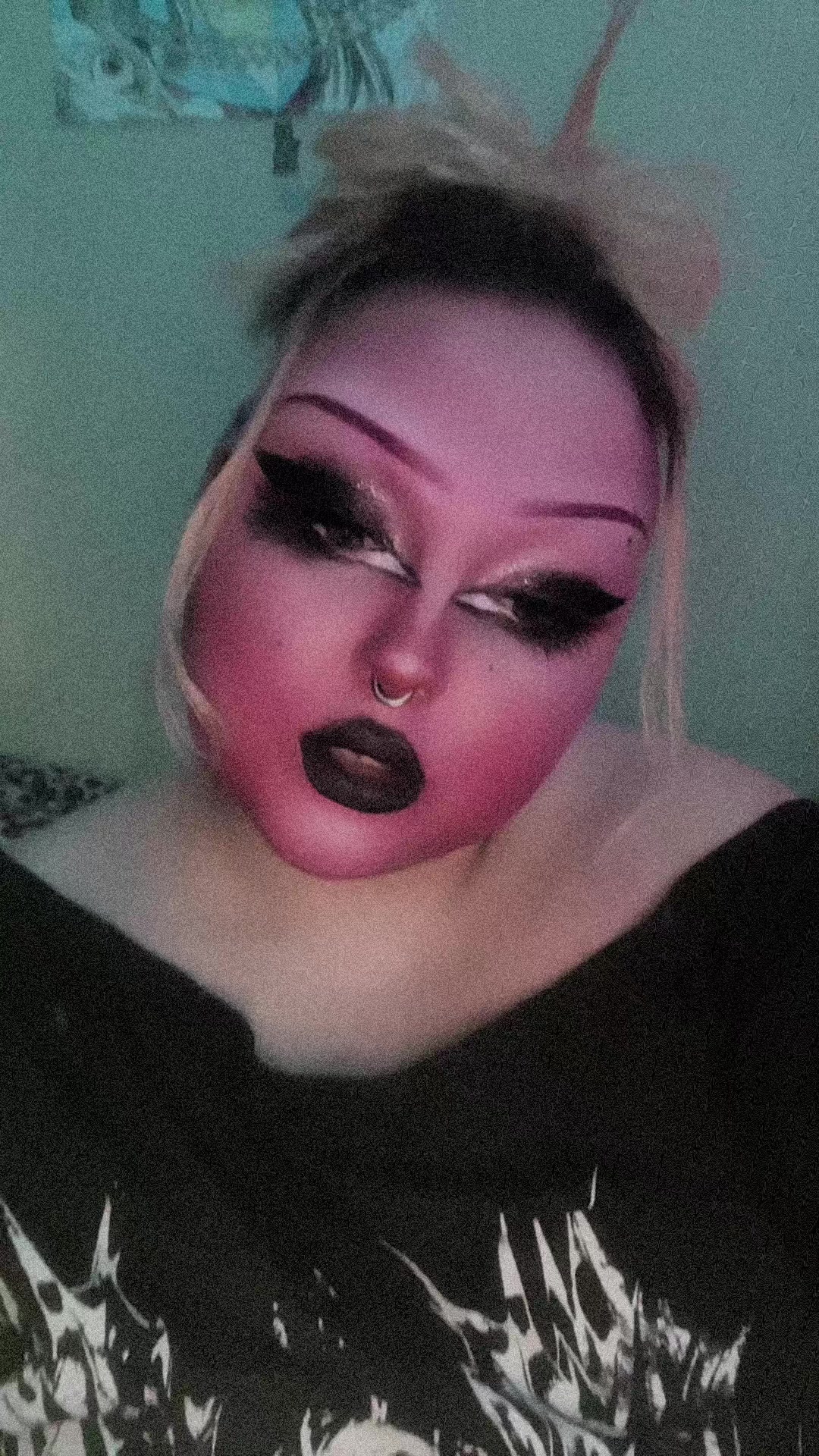 @Blush