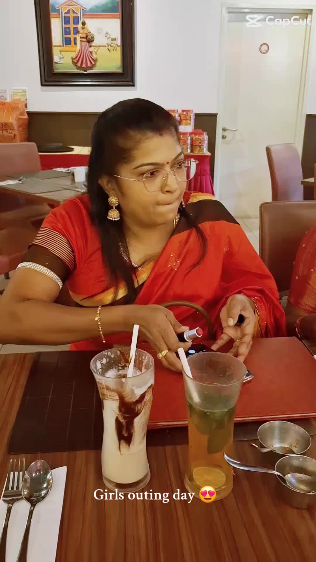 @Meshcollections