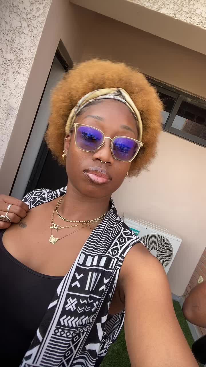 @Teetee__22