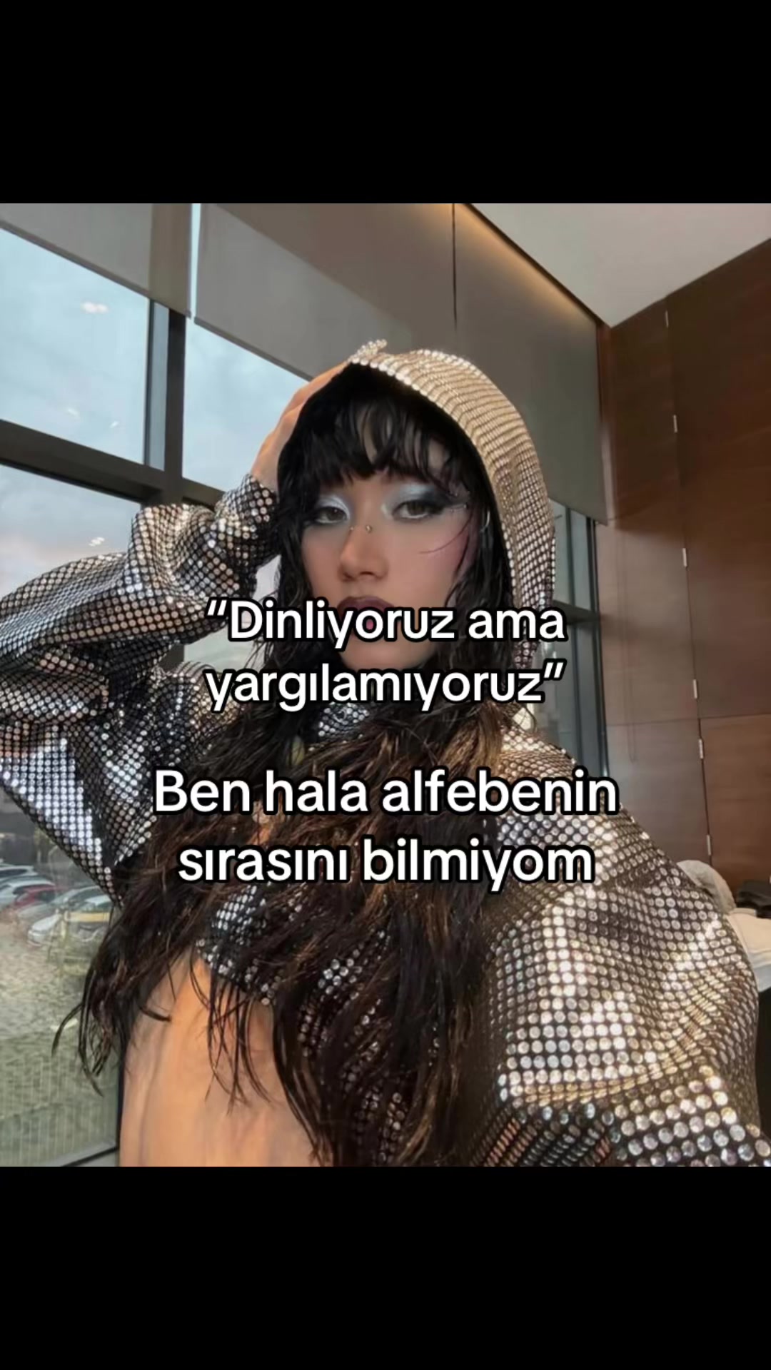 @🦢