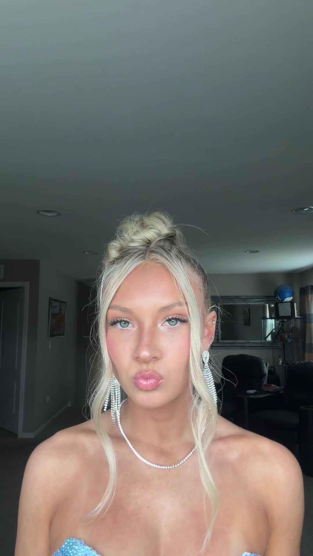 @lil