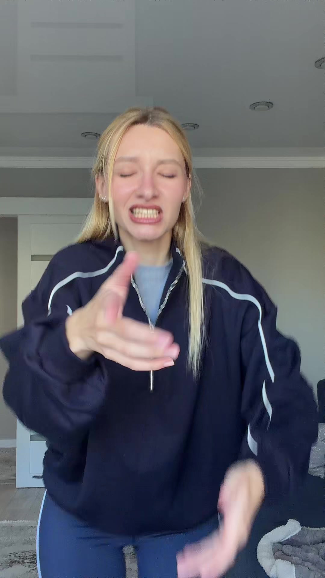 @aanast_ass