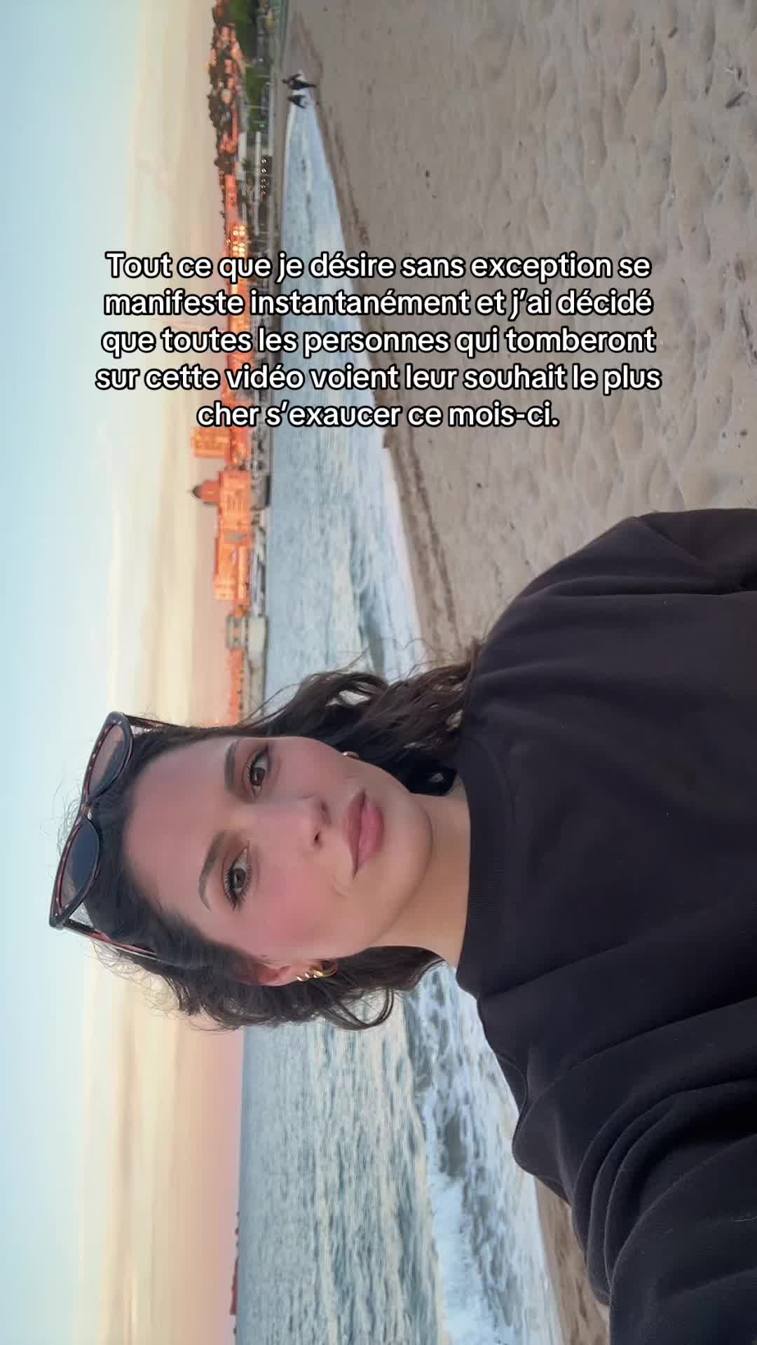 @itsclothildedlc