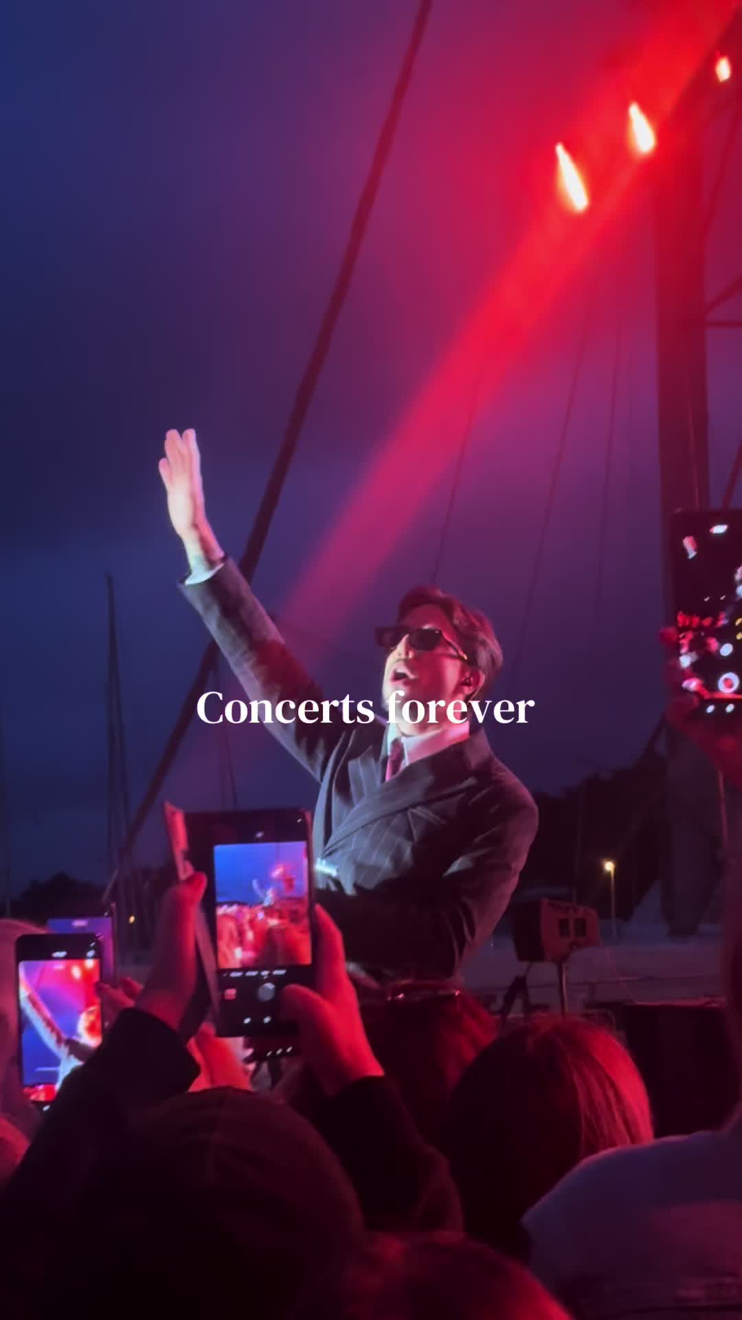 @_𝐣𝐮𝐥𝐚_