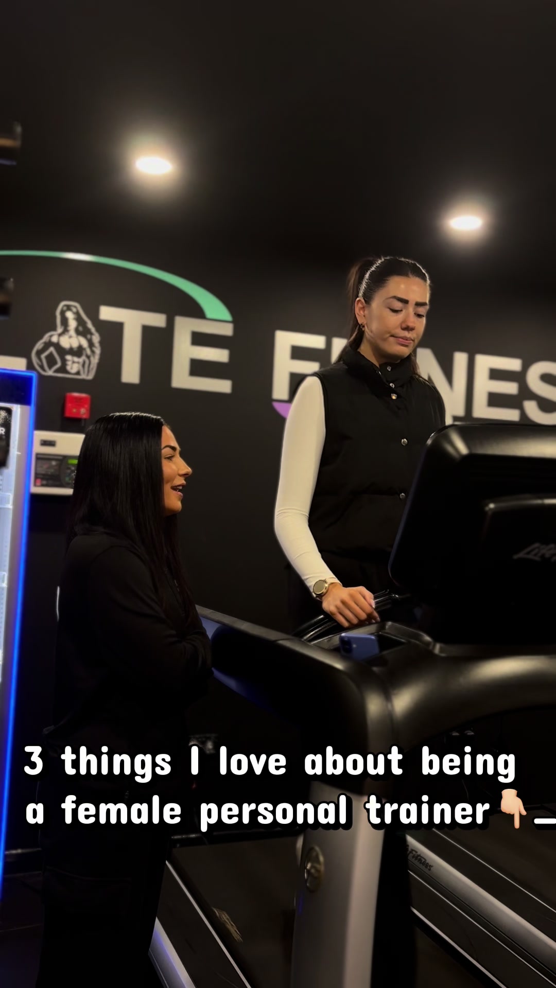 @CHANELLE PATERSON FEMALE COACH